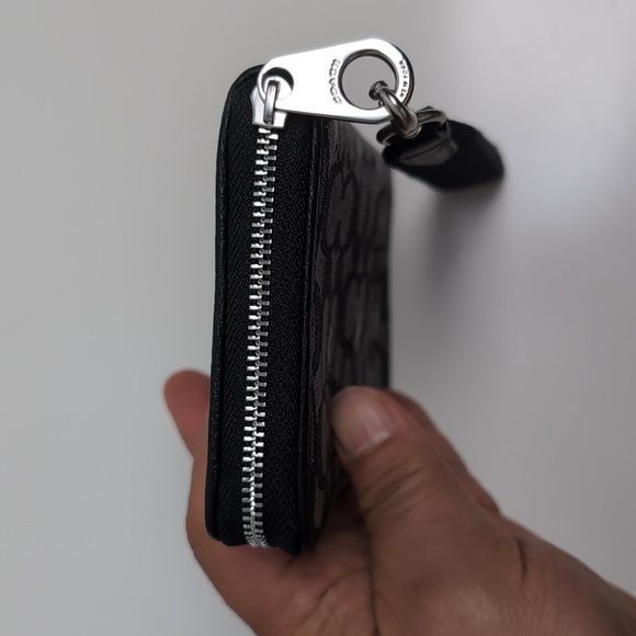 Coach CP414 Dempsey Large Phone Wallet In Signature Jacquard With Star Embroider - Picture 7 of 16